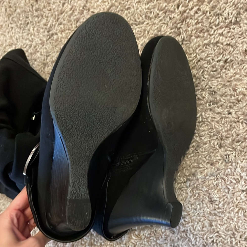 Black Boots - Picture 4 of 4